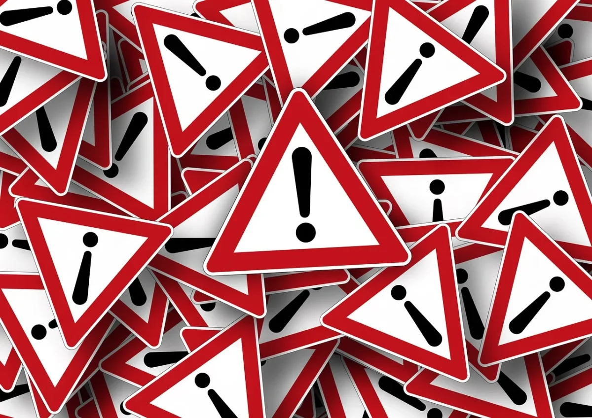 Fattori di rischio: cosa sono e perché riconoscerli è fondamentale nella vita quotidiana e sul lavoro